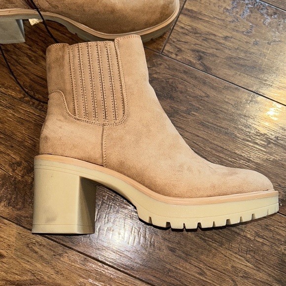 Katrina Platform Boots - Universal Thread ❤️host pick❤️🥾NEW🥾 - Picture 6 of 8